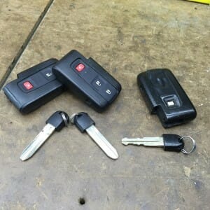Toyota Locksmith Near Me Toyota Emergency key and remote