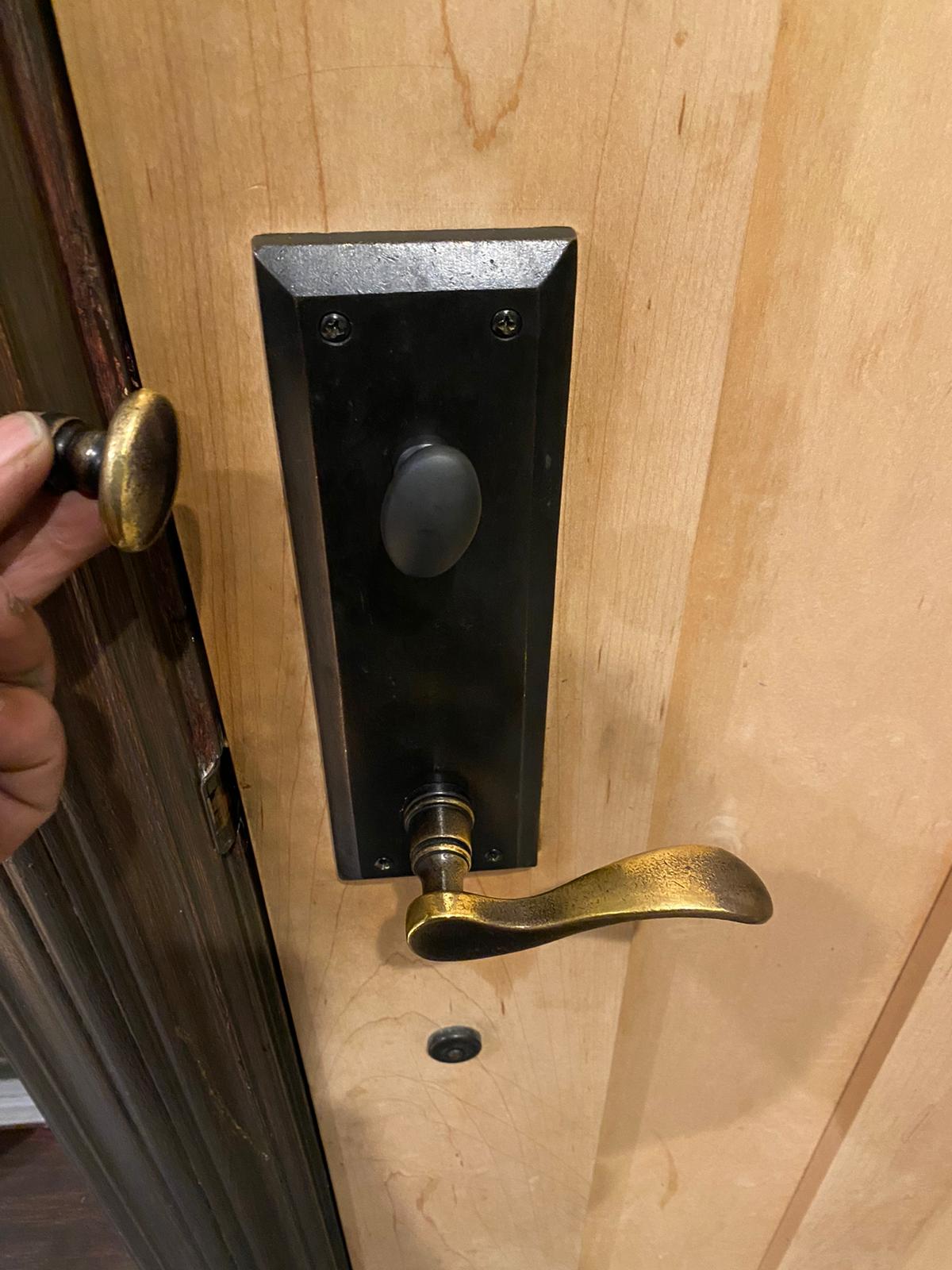 All you need to know about Door handles: Locksmith Monkey